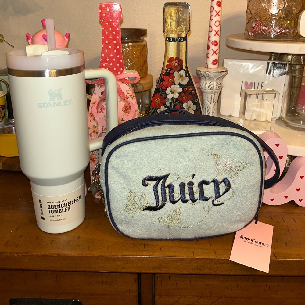 🩵 MOTHER’S DAY Bundle🩵 - Picture 2 of 9